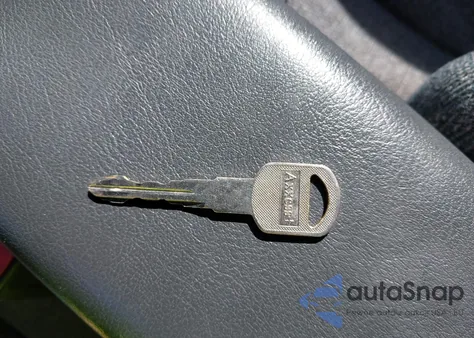 2004 Chevrolet Cavalier from USA, damaged, VIN 1G1JC52F747344473